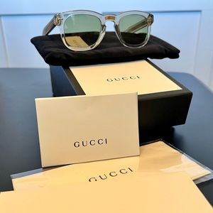 AUTHENTIC GUCCI GOLD AND CLEAR SUNGLASSES